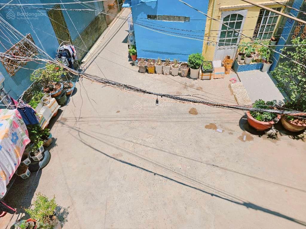 Nhà mới ở ngay 3pn có pn trệt, nội thất đầy đủ, gần công viên gia định