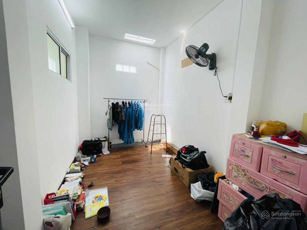 Nhà 2 tầng 30m2, chủ gấp bán, gần chợ gò vấp, đh cn tphcm