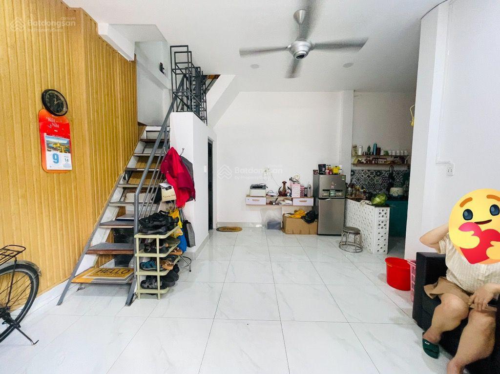 Nhà 2 tầng 30m2, chủ gấp bán, gần chợ gò vấp, đh cn tphcm