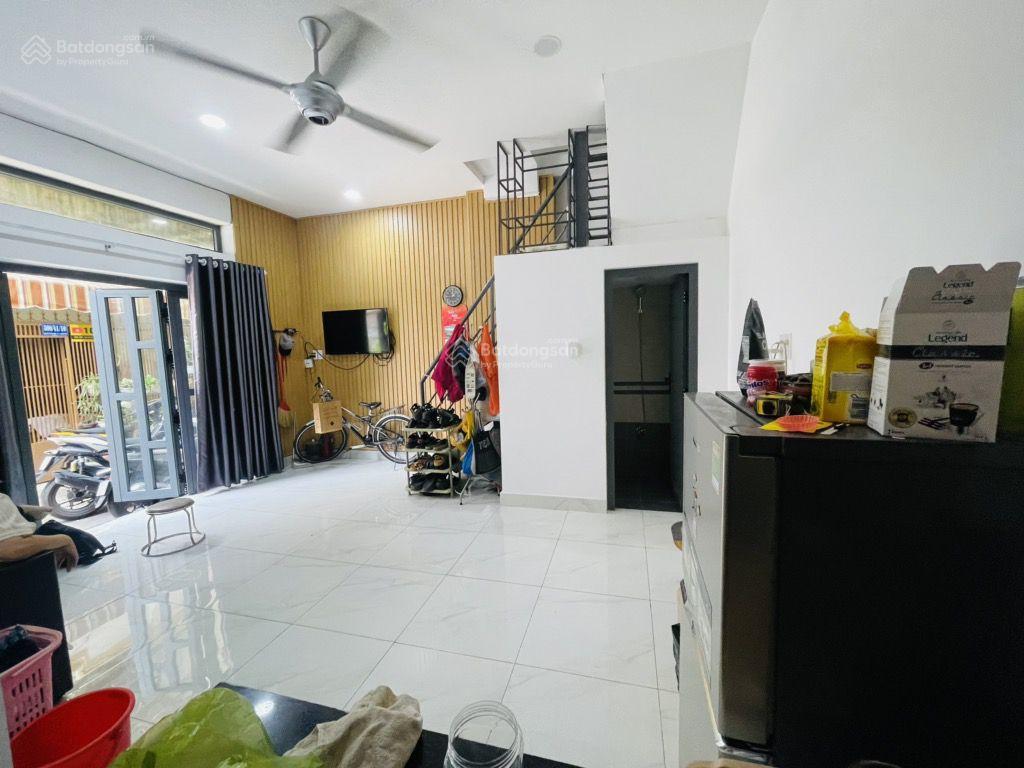 Nhà 2 tầng 30m2, chủ gấp bán, gần chợ gò vấp, đh cn tphcm