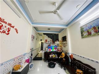 Chính chủ gấp bán, nhà 72m², 5 pn, hẻm 4m, gần chợ. nhỉnh 5 tỷ