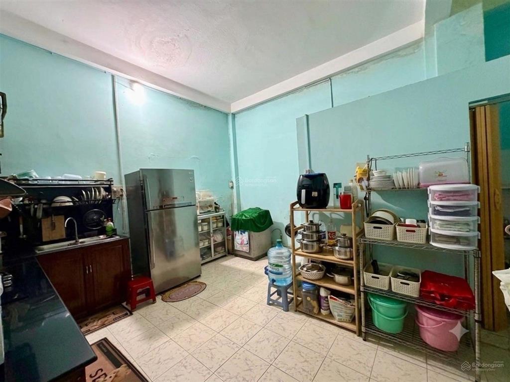 Nhà chính chủ gấp bán, 3 tầng, ngang 5.5m, đối diện vincom quang trung, nhỉnh 6tỷ