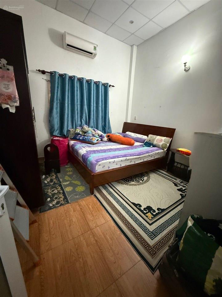 Nhà chính chủ, xe hơi đậu cửa, 48m2, 2 tầng, gần siêu thị lotte.. nhỉnh 4 tỷ
