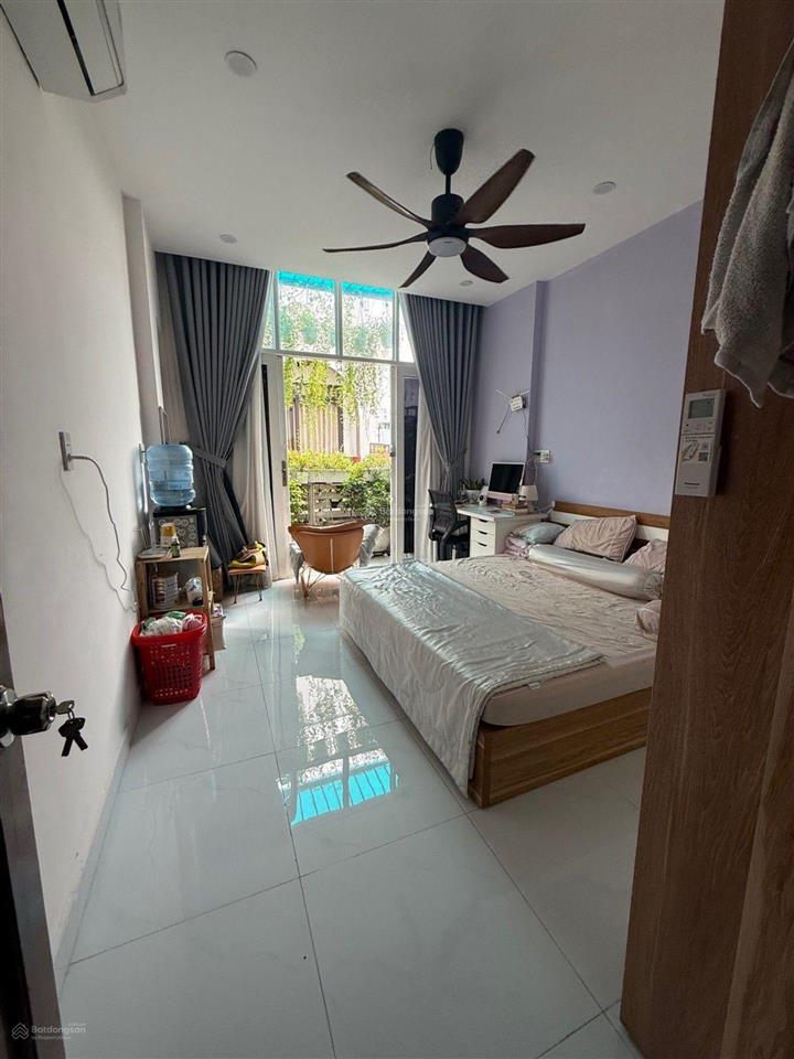 Gần chợ hạnh thông tây, nhà chính chủ 40m2 2 tầng, nhỉnh 4 tỷ