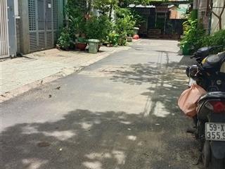 Gần chợ hạnh thông tây, nhà chính chủ 40m2 2 tầng, nhỉnh 4 tỷ