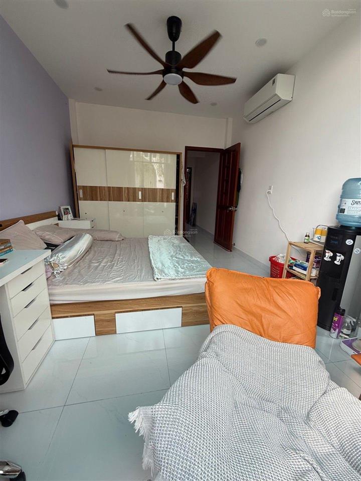 Gần chợ hạnh thông tây, nhà chính chủ 40m2 2 tầng, nhỉnh 4 tỷ
