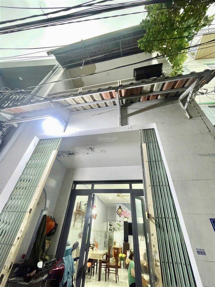 Nhà bán gấp chính chủ, 35m2 2 tầng 2 pn..chỉ 3 tỏi tl