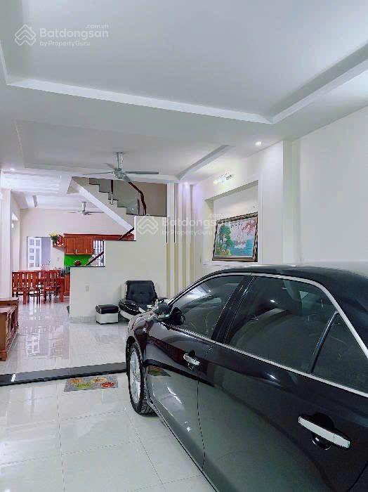 Bán nhà 3tầng 147m2(4.9x31) ngay mặt tiền nguyễn duy trinh gần vòng xoay phú hữu q9  giá 13.5tỷ