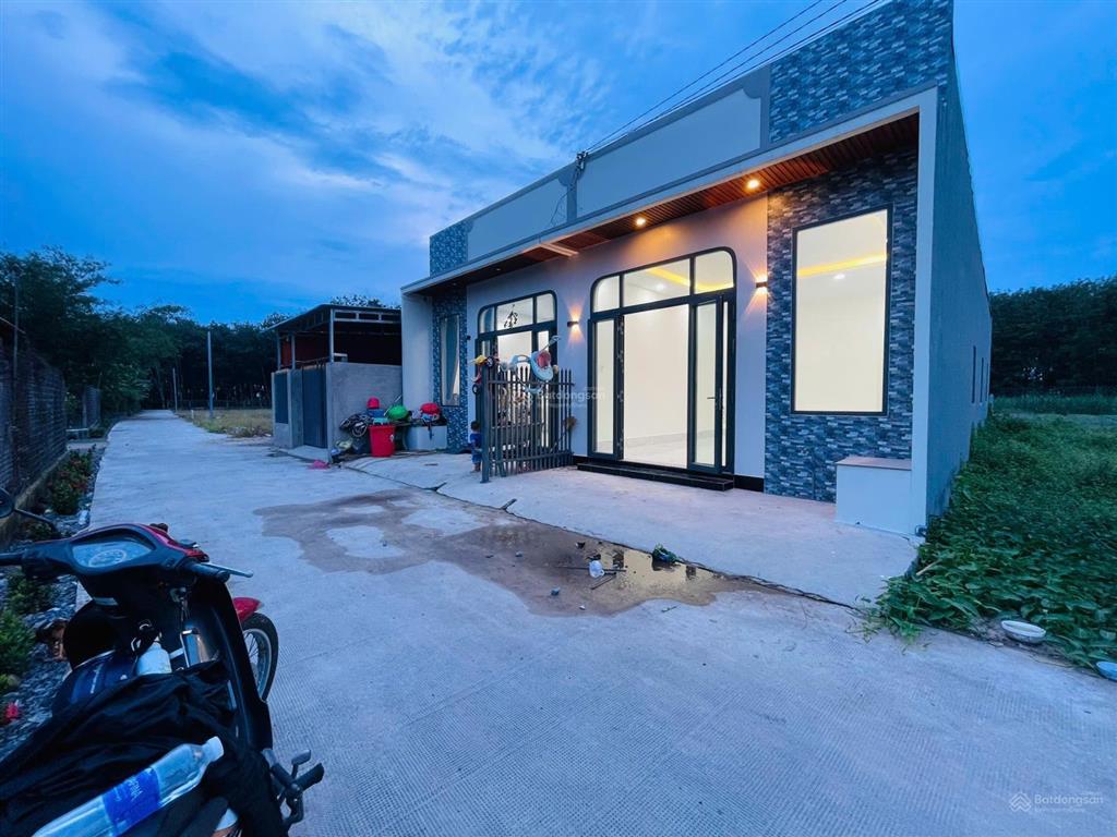 Hạ giá bán gấp 475tr/lô. đất phường trảng bàng gần chợ hai châu.