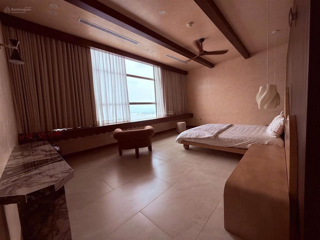 Cho thuê penthouse 4pn 3wc 232m2 tại river panorama đầy đủ nội thất giá chỉ 70 triệu/tháng