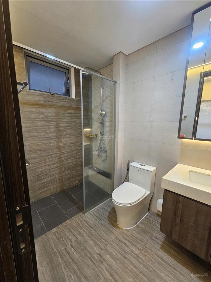 Cho thuê celesta rise 2pn2wc 80m2 nội thất cơ bản chỉ 13 triệu