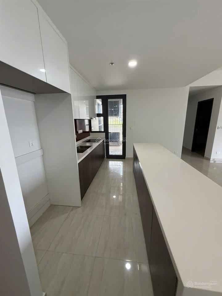 The infiniti cho thuê gấp 3pn2wc 135m2 ntcb giá chỉ 28 triệu