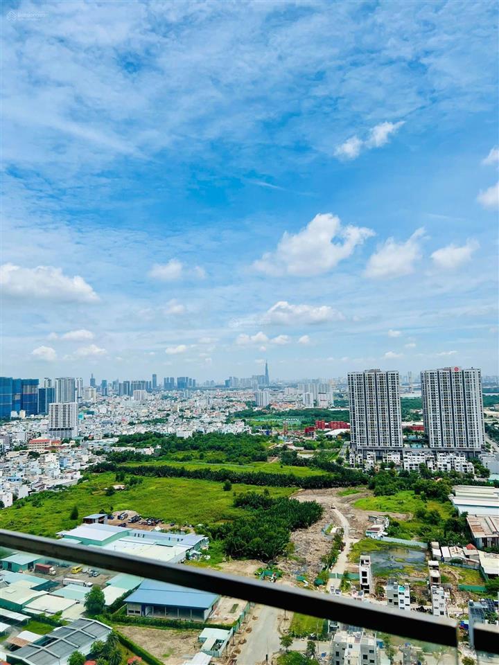 Penthouse 4pn 3wc 175m2 tại river panorama nội thất cơ bản giá chỉ 30 triệu/tháng