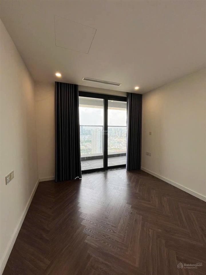 Sunshine diamond river cho thuê gấp 2pn 2wc 125m chỉ 13 triệu