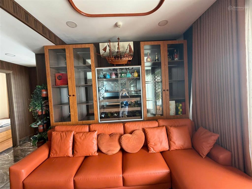 River panorama cho thuê gấp 3pn 2wc 114m2 đầy đủ nội thất giá chỉ 25 triệu