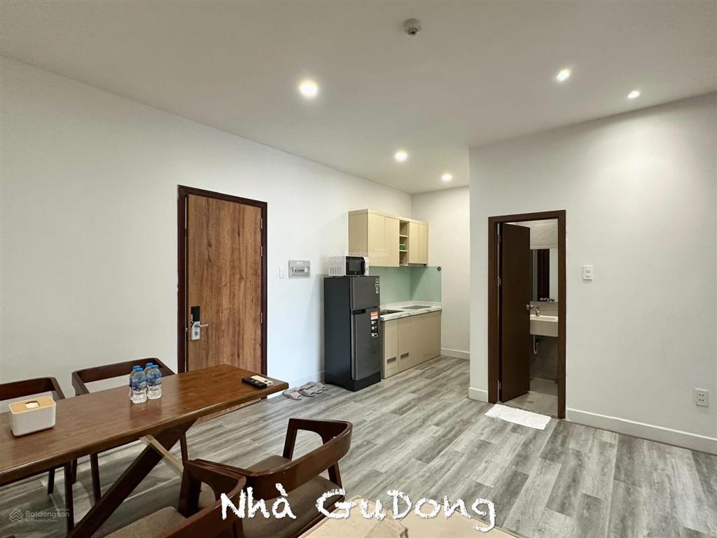 Căn hộ 2 phòng ngủ | tiện nghi  an ninh | ngay cv hoàng văn thụ  sân bay tân sơn nhất