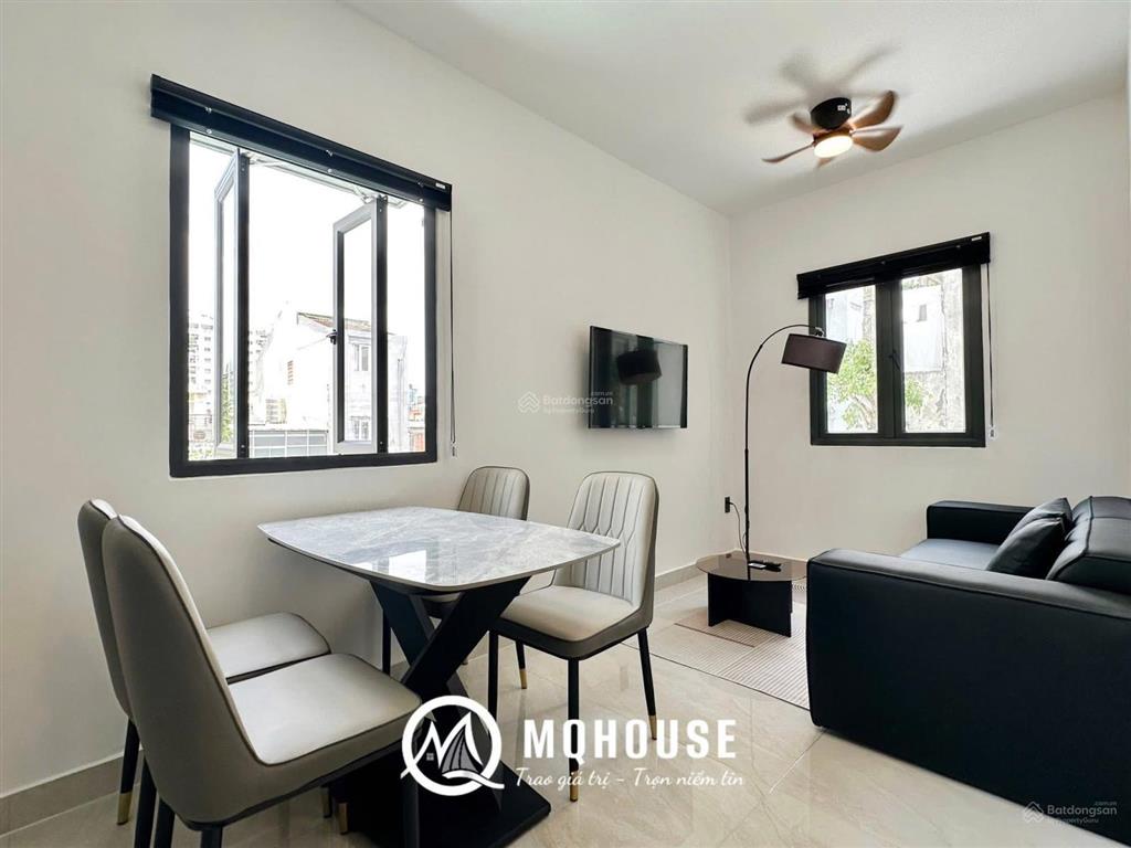 Căn hộ 2 phòng ngủ, đầy đủ az, rộng 70m², ngay sân bay tân sơn nhất  công viên hoàng văn thụ