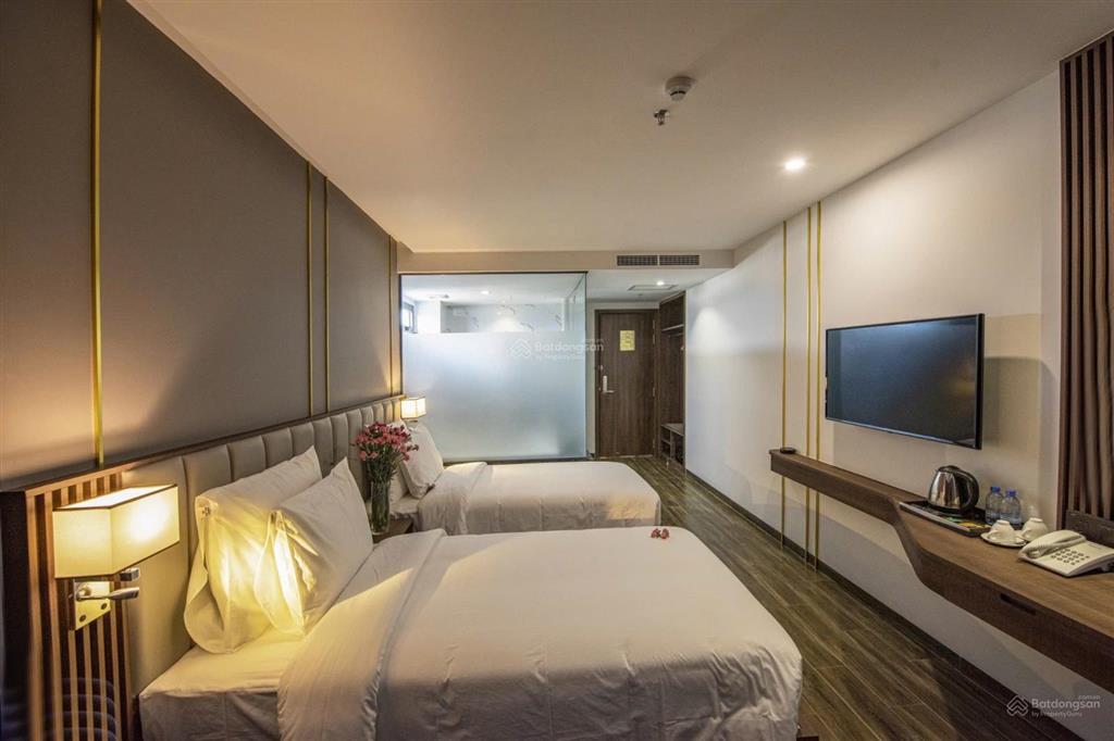 Chuyển nhượng khách sạn amber đường biệt thự  gần biển, khu phố tây nha trang  giá 87 tỷ