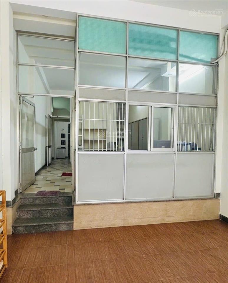 Bán nhà mặt tiền đường cửu long, gần biển  trung tâm nha trang