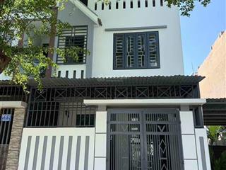 Nhà mặt tiền hoàng đình giong kđt phước long nha trang  3 tầng 5pn, sổ hồng hoàn công, chỉ 9,1 tỷ