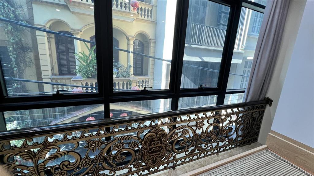 Bán nhanh nhà riêng 5 tầng thang máy, 88m2 tại lạc long quân, phường xuân la, quận tây hồ 31,6 tỷ