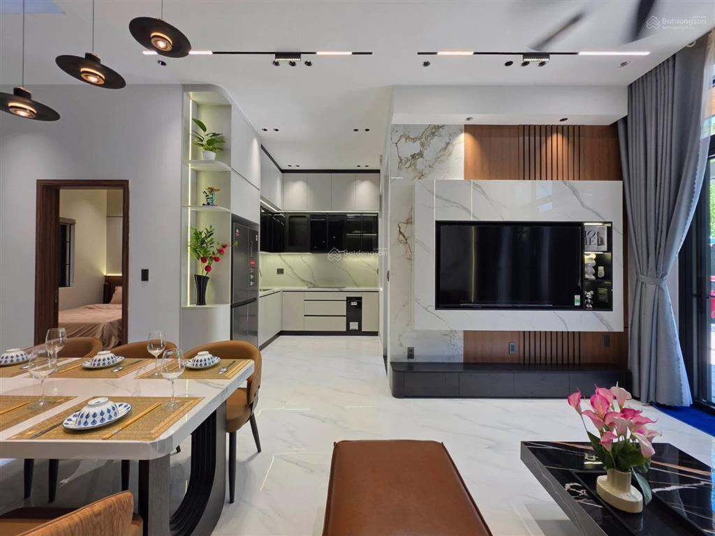 Nhà mặt tiền hải châu phong cách villa, ngang 7m thoáng mát  0776 486 ***