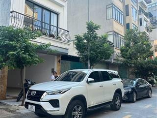 Bán nhà nguyễn thời trung , vỉa hè, kinh doanh ô tô tránh, 65m, 6tầng, thang máy, mt 4.5m, 18 tỷ.