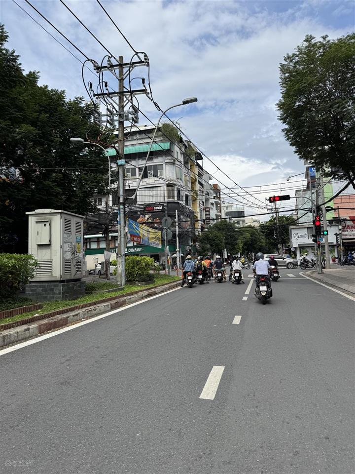 Bán nhà riêng tại hẻm 136, trương công định, phường 14, tân bình, 7,2 tỷ, 56,6 m2 view đẹp chỉ với