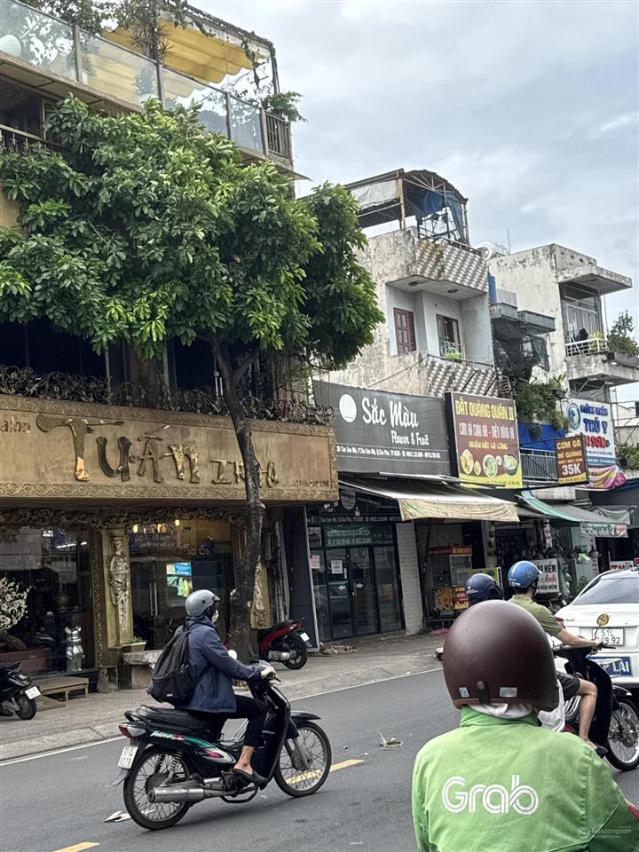 Bán nhà 56m2, hẻm 373 lý thường kiệt, 6,3 tỷ, ngang 5 dài 11 xây 3 tầng, 4 pn