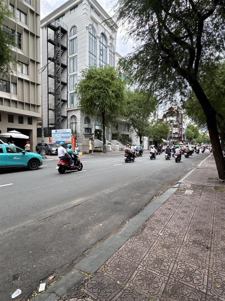 Bán nhà hẻm 481, trường chinh, tân bình, 9,1 tỷ, 80m2, dt ngang 6,6 m dài 12,5 xây 5 tầng