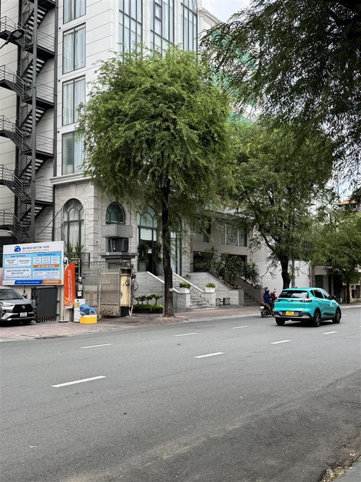 Bán nhà hẻm 481, trường chinh, tân bình, 9,1 tỷ, 80m2, dt ngang 6,6 m dài 12,5 xây 5 tầng