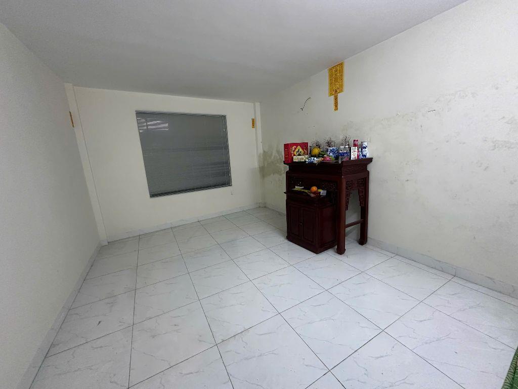 BÁN NHÀ YÊN VĨNH – KIM CHUNG – HOÀI ĐỨC. 30m² x 4Tầng – Tặg nội thất – 50m ra ôtô – Giá ĐT