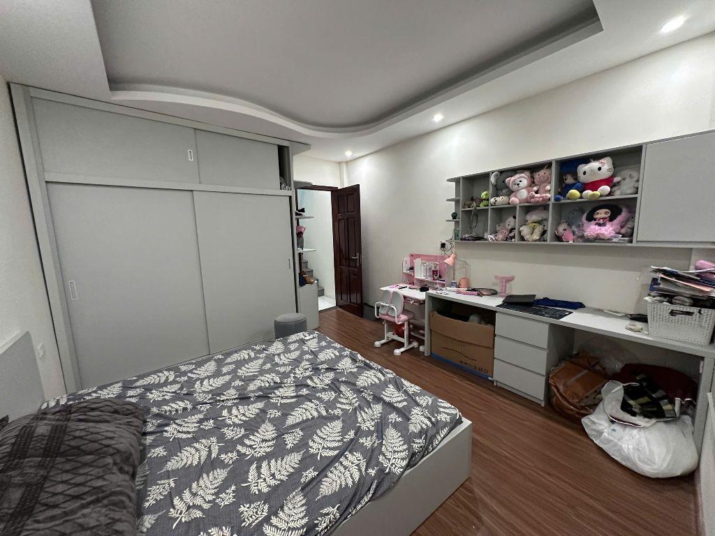 BÁN NHÀ YÊN VĨNH – KIM CHUNG – HOÀI ĐỨC. 30m² x 4Tầng – Tặg nội thất – 50m ra ôtô – Giá ĐT