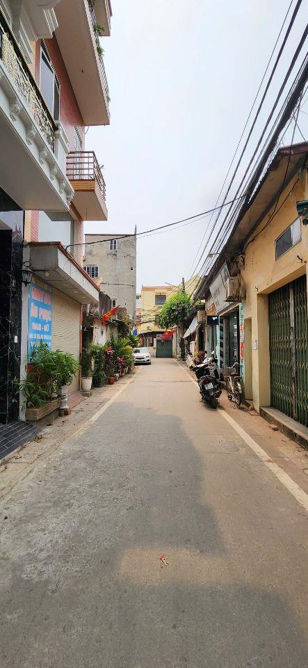 BÁN NHÀ YÊN VĨNH – KIM CHUNG | 54.8m² x 5TẦNG | THANG MÁY | ĐƯỜNG KINH DOANH | ÔTÔ TRÁNH..