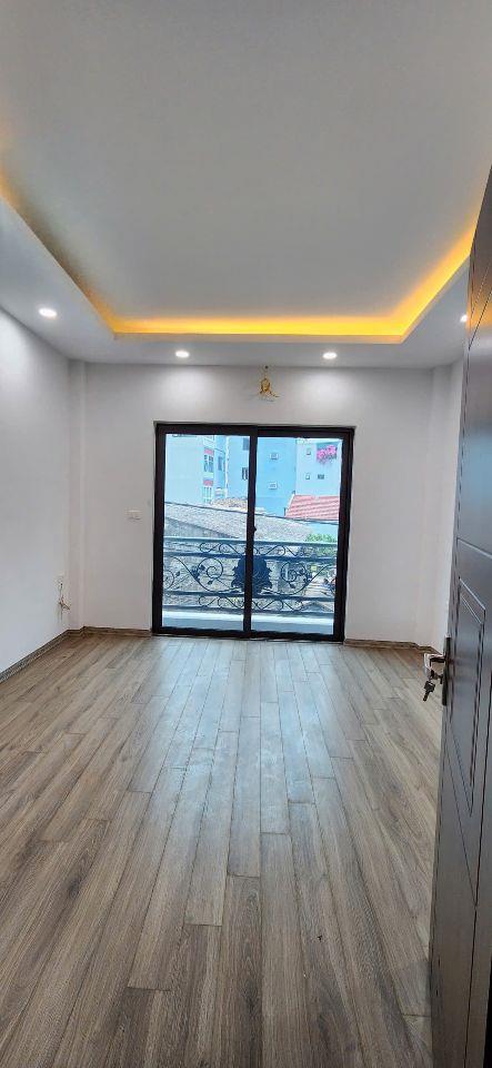 BÁN NHÀ MỚI KIM CHUNG – HOÀI ĐỨC | 31m² x 5TẦNG – Ô TÔ TỚI CỬA – NGÕ NÔNG – GẦN CHỢ