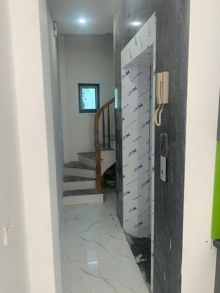 BÁN NHÀ DI TRẠCH – HOÀI ĐỨC | 33m² x 6TẦNG | THANG MÁY | MẶT NGÕ THÔNG ÔTÔ VÀO NHÀ