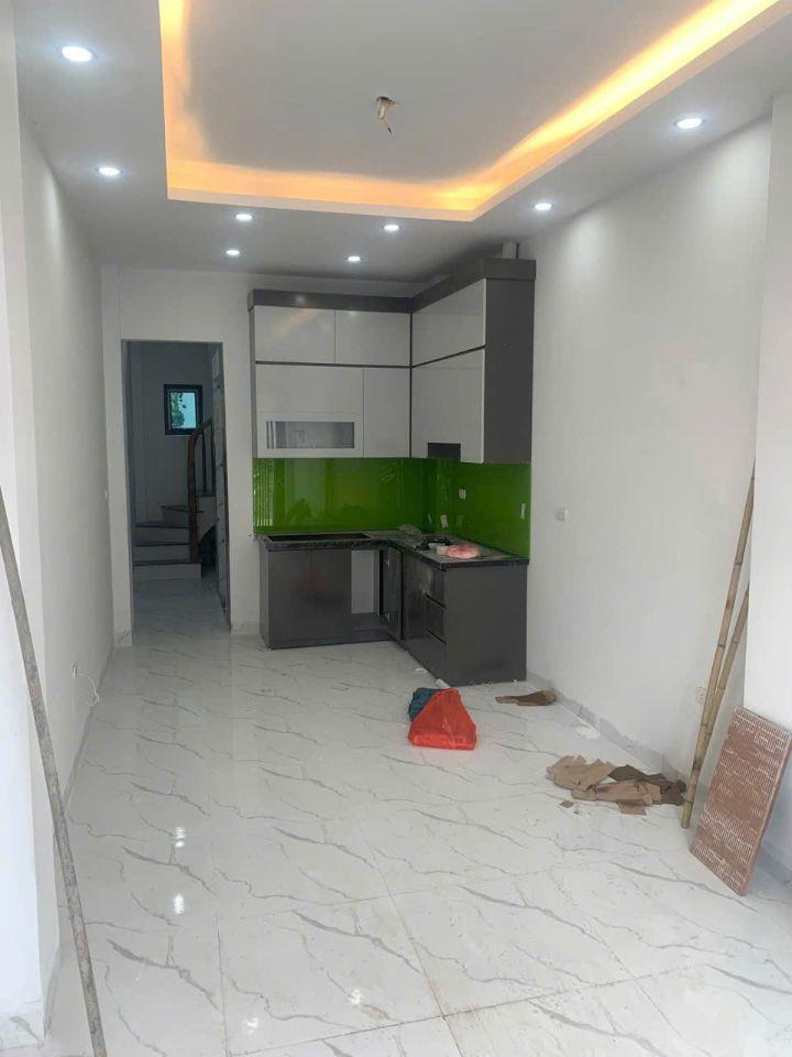 BÁN NHÀ DI TRẠCH – HOÀI ĐỨC | 33m² x 6TẦNG | THANG MÁY | MẶT NGÕ THÔNG ÔTÔ VÀO NHÀ