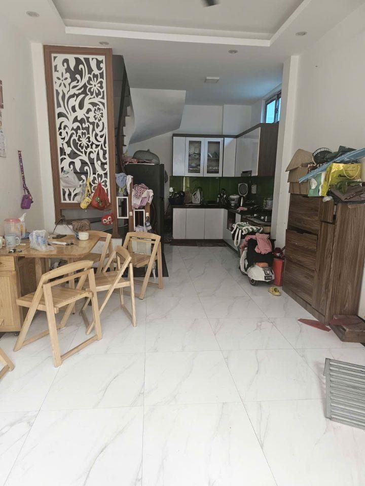 BÁN NHÀ YÊN VĨNH – KIM CHUNG, HOÀI ĐỨC, 36m² x 5TẦNG – ÔTÔ TRÁNH – TRỤC CHÍNH KINH DOANH.