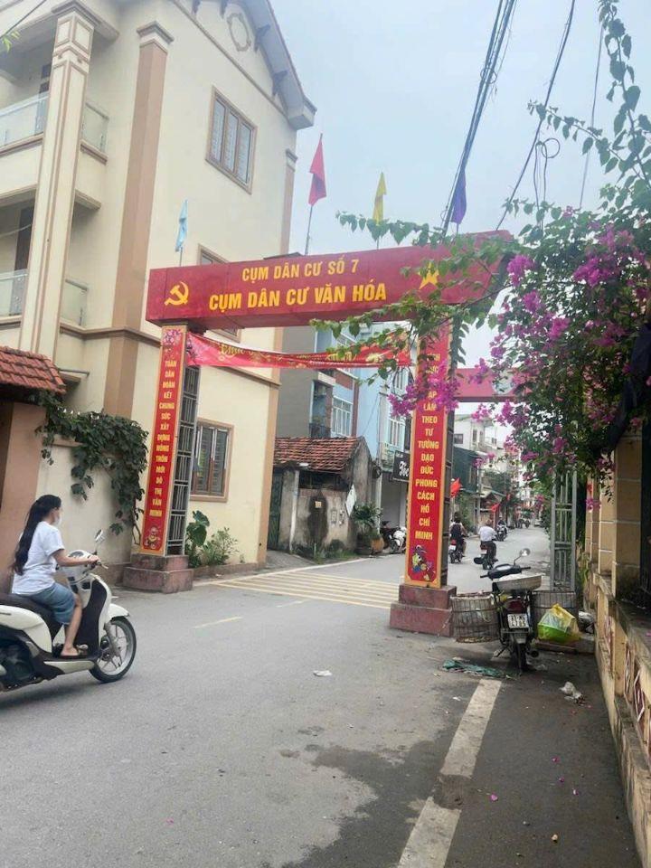 Bán Nhà Tân Lập - Đan Phượng, 42m² x 4Tầng, Full nội thất, Ngõ nông gần ôtô, Giá cực hời.