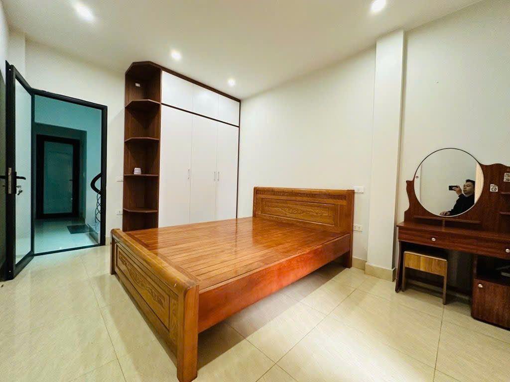 Bán Nhà Vân Canh - Hoài Đức, 40m² x 3Tầng, 4PN, 2 Mặt Thoáng, Tặng Full Nội Thất, Giá Tốt.