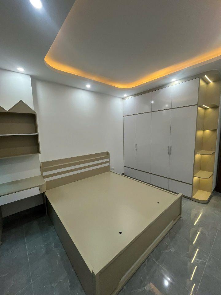 Bán nhà Yên Bệ - Kim Chung - Sơn Đồng | 40m² x 4,5Tầng | Full nội thất | Gần ôtô tránh.