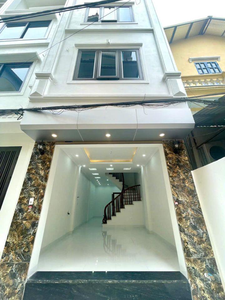 BÁN NHÀ LIÊN TRUNG - ĐAN PHƯỢNG, 40,5m2 x 4 TẦNG, FULL NỘI THẤT, NGÕ THÔNG, Ô TÔ CÁCH 40M