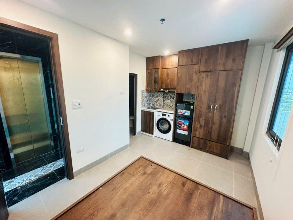 Bán Tòa Nhà CCMN Phương Canh – 70m2 x 6,5 Tầng. Lô Góc 11 Phòng Khép Kín, Full Nội Thất...