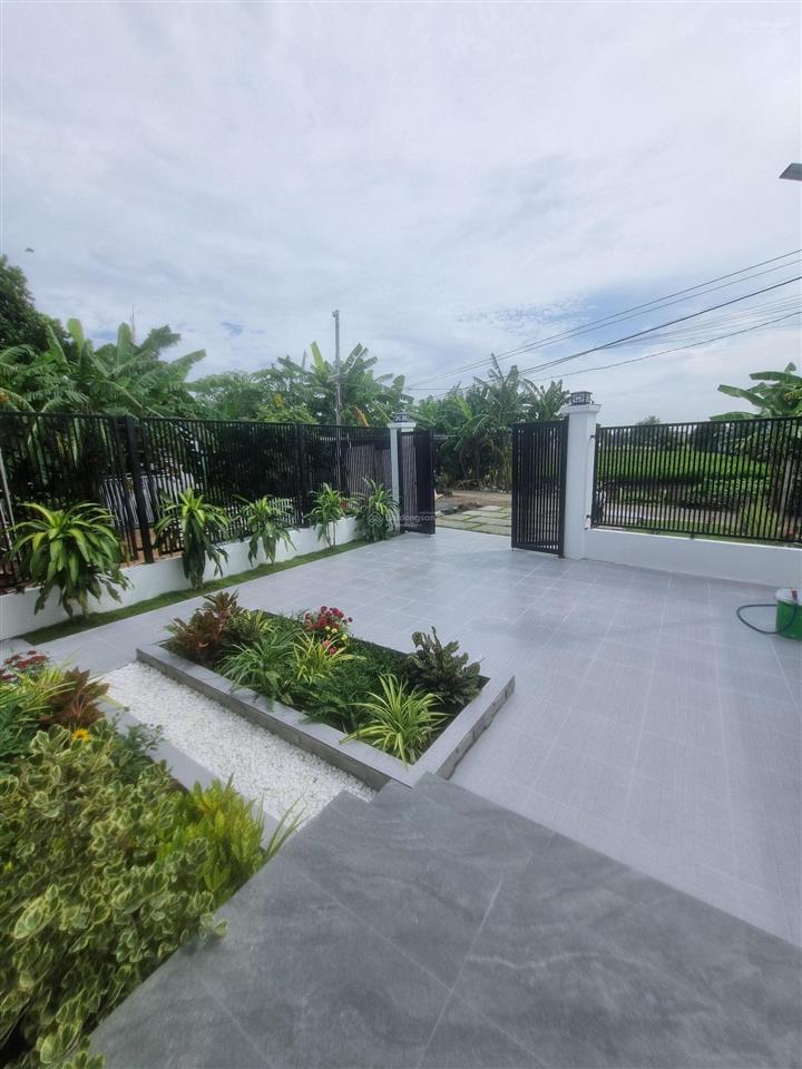 Nhà mới hxh tân tây, xã tân đông, tiền giang 7 x 43m/ 3pn 2wc tặng nội thất, chỉ 1 tỷ 580tr shr