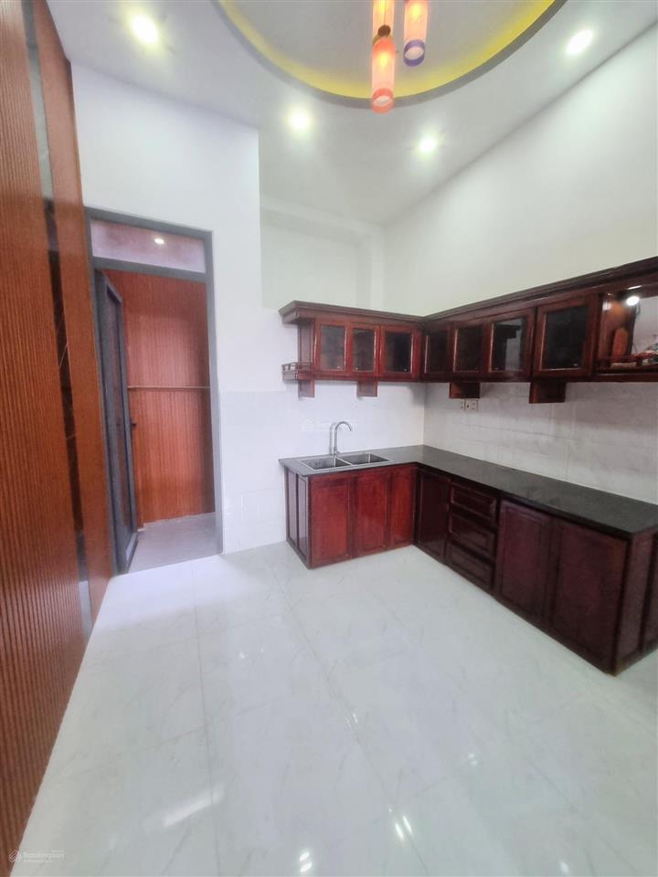 Chỉ 4,5 tỷ tl có ngay nhà 4 tầng, 44 m/ 3.5 x 12m phú định, quận 8   0985 254 ***