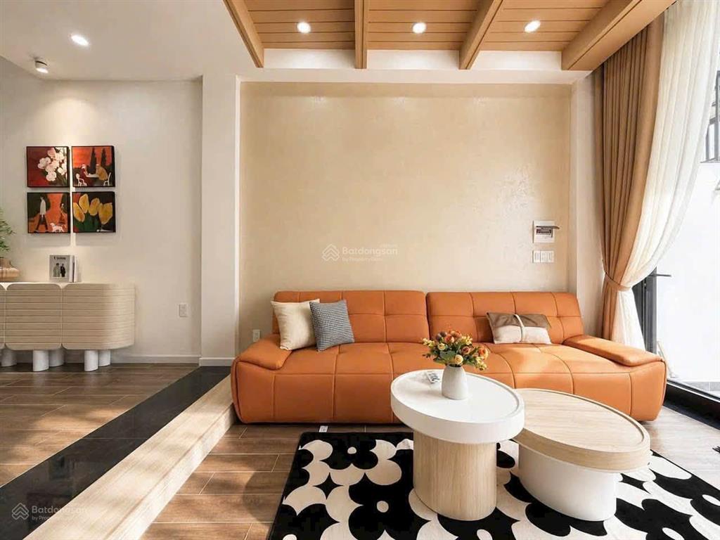 Võ chí công  tây hồ  48m2  6 tầng thang máy  chỉ 12 tỷ