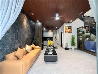 Bán căn nhà dân xây kiên cố ngõ 2 phú xá tây hồ  45m2  mặt tiền hơn 4m  chỉ 7.5 tỷ