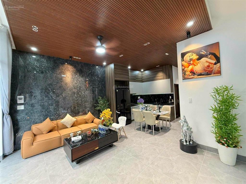 Bán căn nhà dân xây kiên cố ngõ 2 phú xá tây hồ  45m2  mặt tiền hơn 4m  chỉ 7.5 tỷ