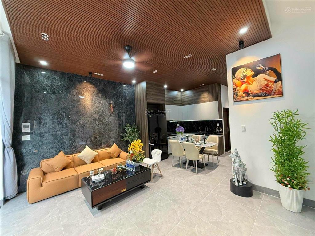 Bán căn nhà dân xây kiên cố ngõ 2 phú xá tây hồ  45m2  mặt tiền hơn 4m  chỉ 7.5 tỷ