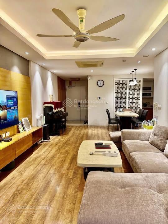 Bán nhà an dương vương, phú thượng tây hồ 6,8 tỷ, 42 m2, đẹp, nhiều tiện ích